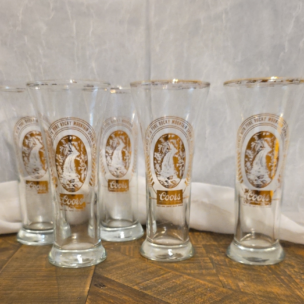 Gold Rimmed Pilsner Glass Set
